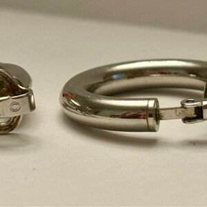 Elegant  VINTAGE TRIFARI Silver Hoop Earrings